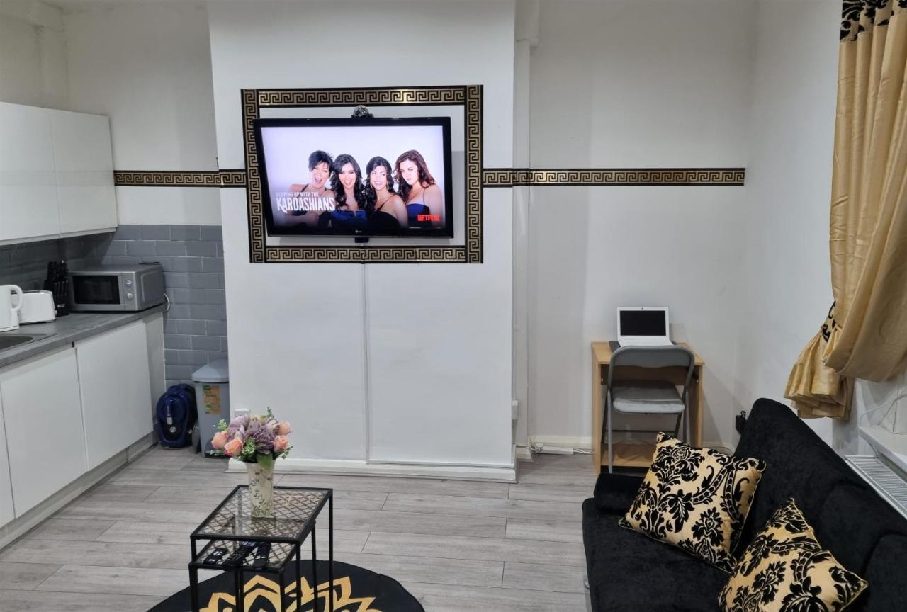 *A!S* Setup For Your Most Amazing Relaxed Stay + Free Parking + Free Fast Wifi * リーズ エクステリア 写真